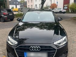Schwarz Gebraucht 2022 Audi A4 Kombi | 19.000 € (Fairer Preis)