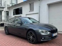Grau Gebraucht 2017 BMW 320 Sport Line Limousine | 12.300 € (Fairer Preis)