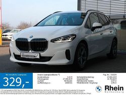 Weiß Gebraucht 2025 BMW 216 Active Tourer Luxury Line Van / Kleinbus | 27.440 € (Fairer Preis)