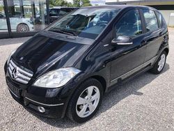 Schwarz Gebraucht 2009 Mercedes A180 Avantgarde Limousine | 10.850 €
