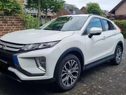 Weiß Gebraucht 2019 Mitsubishi Eclipse Cross Basis SUV | 16.000 € (Fairer Preis)