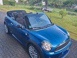 Blau Gebraucht 2013 Mini One Cabriolet Cabrio | 9.900 € (Etwas zu teuer)