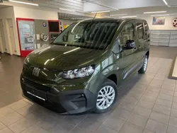 Grün Gebraucht 2024 Fiat Doblò Van / Kleinbus | 26.180 € (Teuer)