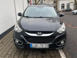 Schwarz Gebraucht 2011 Hyundai ix35 Style SUV | 7.900 € (Fairer Preis)