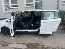 Weiß Gebraucht 2014 Ford B-MAX Van / Kleinbus | 6.300 €