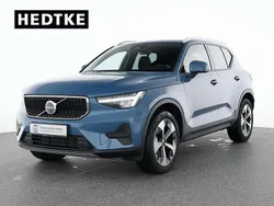 Blau Gebraucht 2024 Volvo XC40 Core SUV | 34.550 € (Guter Preis)