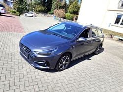 Grau Gebraucht 2020 Hyundai i30 Style Kombi | 16.000 € (Superpreis)