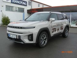 Latte greige met. Gebraucht 2024 Ssangyong (KGM) Torres EVX SUV | 49.980 €