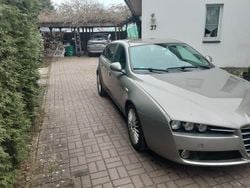 Grau Gebraucht 2006 Alfa Romeo 159 Progression Kombi | 1.699 €