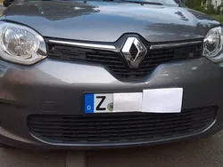 Grau Gebraucht 2021 Renault Twingo Life Kleinwagen | 13.300 € (Teuer)
