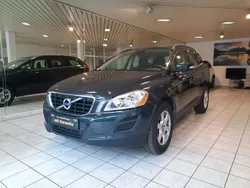 Grau Gebraucht 2011 Volvo XC60 Momentum SUV | 12.950 € (Fairer Preis)