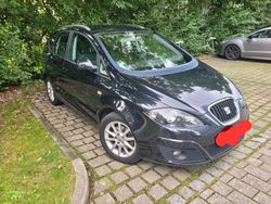 Schwarz Gebraucht 2011 Seat Altea Van / Kleinbus | 4.700 € (Fairer Preis)