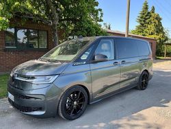 Grau Gebraucht 2023 VW T7 Edition Van | 59.600 € (Teuer)