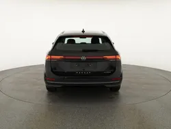 Grenadillschwarz metallic Neu 2025 VW Passat Business Kombi | 43.995 € (Superpreis)