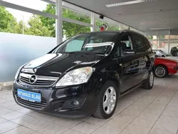 Schwarz Gebraucht 2008 Opel Zafira Edition Van / Kleinbus | 3.990 € (Etwas zu teuer)
