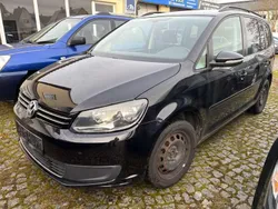 Schwarz Gebraucht 2010 VW Touran Comfortline Van / Kleinbus | 2.500 € (Superpreis)