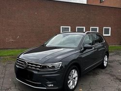 Grau Gebraucht 2020 VW Tiguan Highline SUV | 24.300 € (Guter Preis)