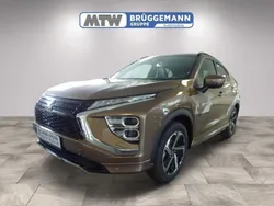 Braun Neu 2024 Mitsubishi Eclipse Cross Select SUV | 32.480 €