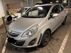 Silber Gebraucht 2011 Opel Corsa Kleinwagen | 5.980 € (Teuer)