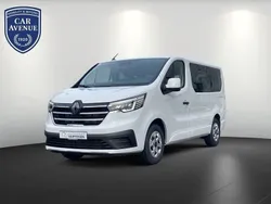 Weiß (arktisweiß (weiß)) Neu 2025 Renault Trafic Evolution Van | 43.990 € (Etwas zu teuer)