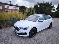 Weiß Gebraucht 2022 Skoda Scala Ambition Kleinwagen | 18.380 € (Fairer Preis)