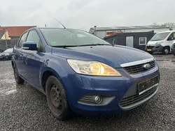 Blau Gebraucht 2009 Ford Focus Limousine | 2.800 € (Fairer Preis)