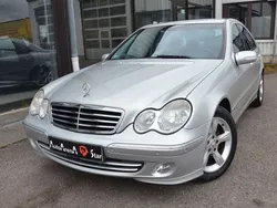 Silber Gebraucht 2004 Mercedes C180 Limousine | 5.290 € (Etwas zu teuer)