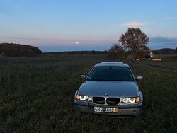 Silber Gebraucht 2006 BMW 320 Limousine | 1.600 € (Guter Preis)