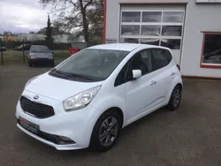 Weiß Gebraucht 2016 Kia Venga 2 Kleinwagen | 9.999 € (Etwas zu teuer)