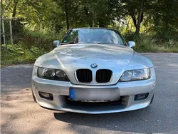 Silber Gebraucht 1998 BMW Z3 Cabrio | 20.000 €