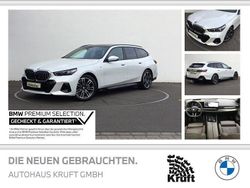 Weiß Gebraucht 2025 BMW 520 Comfort Edition Kombi | 52.889 € (Guter Preis)