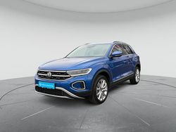 Ravennablau metallic Gebraucht 2025 VW T-Roc Style SUV | 30.940 € (Fairer Preis)