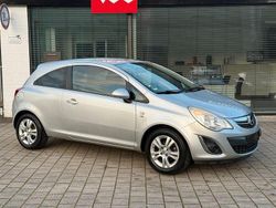 Silber Gebraucht 2012 Opel Corsa Kleinwagen | 4.000 € (Fairer Preis)