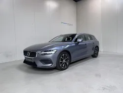 Grau Gebraucht 2019 Volvo V60 Kombi | 22.990 € (Guter Preis)