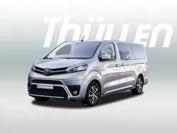 Grau Gebraucht 2023 Toyota Proace Verso Comfort Kombi | 29.980 € (Superpreis)