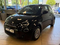 Schwarz Gebraucht 2022 Fiat 500e Action Limousine | 13.500 € (Guter Preis)