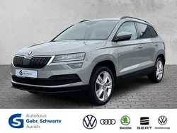 Grau Gebraucht 2021 Skoda Karoq Style SUV | 23.490 € (Fairer Preis)