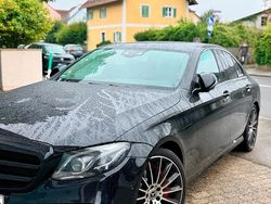 Schwarz Gebraucht 2018 Mercedes E220 AMG line Limousine | 33.500 €