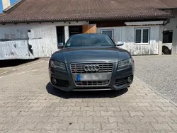 Grau Gebraucht 2009 Audi S5 Coupé | 7.290 €
