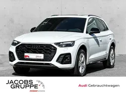 Gletscherweiß metallic Gebraucht 2021 Audi Q5 Ambiente SUV | 47.740 € (Teuer)