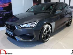 Magnetic grau Gebraucht 2024 Cupra Leon Kombi | 30.480 € (Fairer Preis)