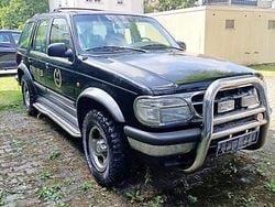 Schwarz Gebraucht 1998 Ford Explorer SUV | 2.500 €