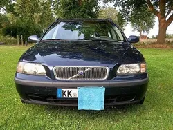 Blau Gebraucht 2001 Volvo V70 Kombi | 1.900 € (Guter Preis)