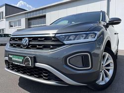Indiumgrau Gebraucht 2022 VW T-Roc Life SUV | 23.460 € (Fairer Preis)