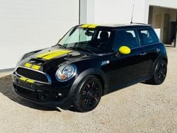 Schwarz Gebraucht 2013 Mini Cooper SD Kleinwagen | 9.390 € (Etwas zu teuer)