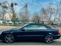 Blau Gebraucht 2003 Mercedes CLK320 Elegance Cabrio | 12.450 €