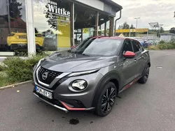 Dark grey (m)/fuji sunset red Gebraucht 2023 Nissan Juke SUV | 20.800 € (Fairer Preis)