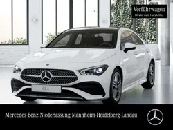 Weiß Gebraucht 2025 Mercedes CLA200 AMG Limousine | 39.950 € (Fairer Preis)