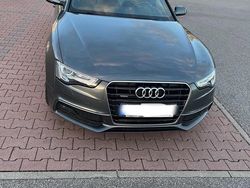 Grau Gebraucht 2016 Audi A5 S-Line Limousine | 17.500 € (Etwas zu teuer)