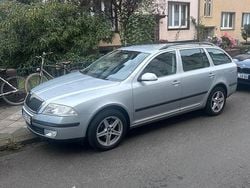 Silber Gebraucht 2007 Skoda Octavia Kombi | 3.300 € (Fairer Preis)